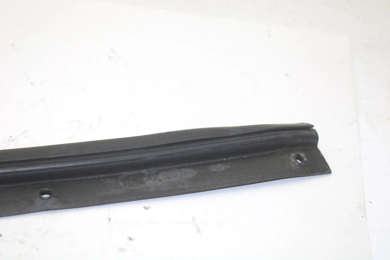 78 Yamaha Enticer 340 OEM Hood Bumper 8G8-77515-00-00 SY55