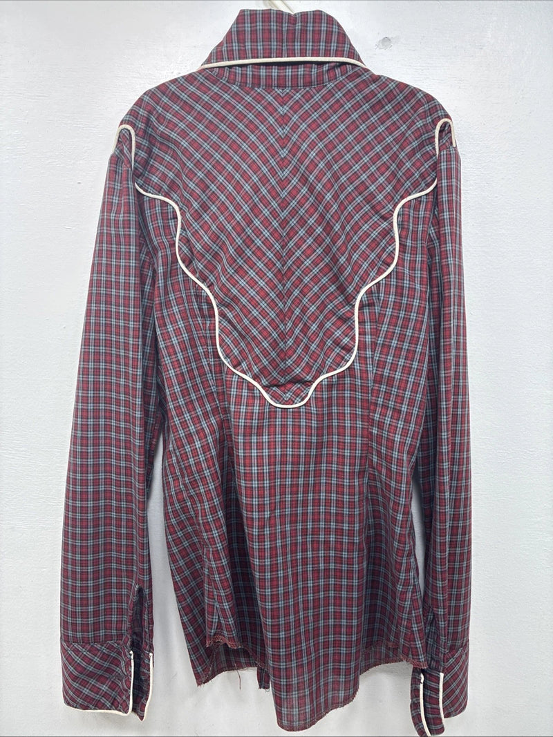 New Women’s Mr. Nick Red Plaid Long sleeve Button Up Size 8 Small KK-47