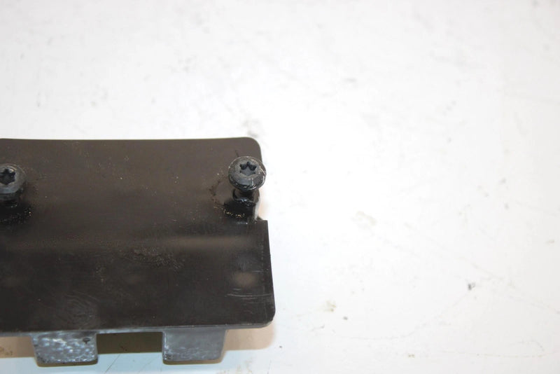 05 Polaris Fusion 900 Oem Spark Plug Holder 5435945 SP204