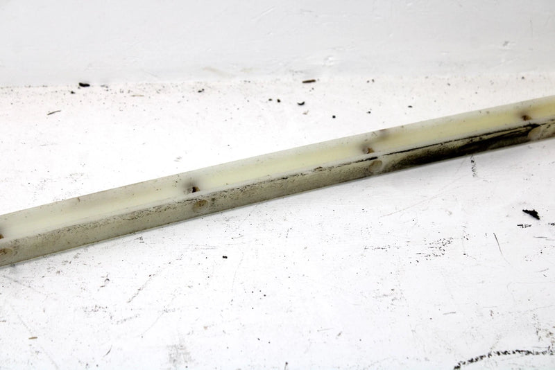 1988 Yamaha Srv Oem Tunnel Protector 8Y0-21910-00-00 SY62