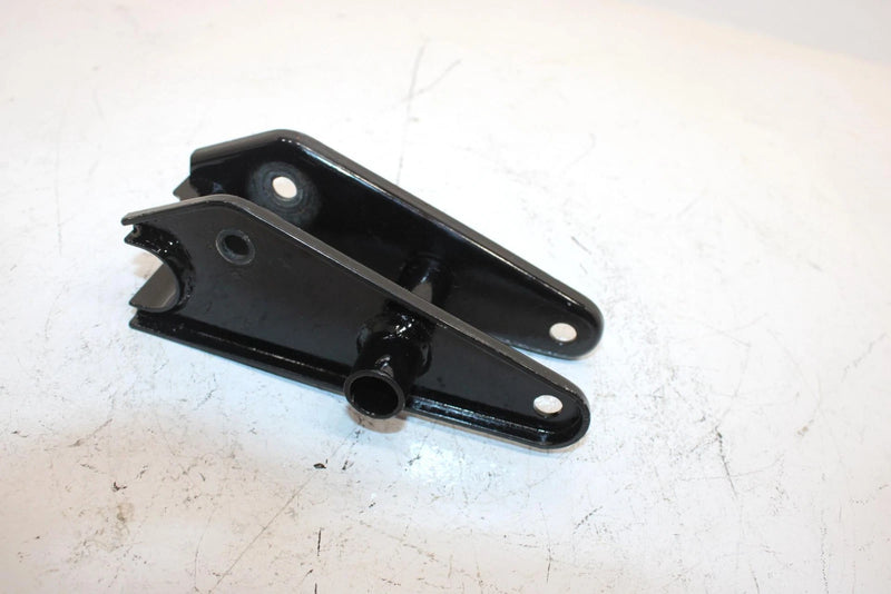 99 Arctic Cat Zl 500 Efi Oem Front Shock Mount 0704-396 SAS2