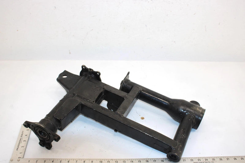 08 Arctic Cat Atv 250 Utility 2x4  Oem Rear Swing Arm AA13
