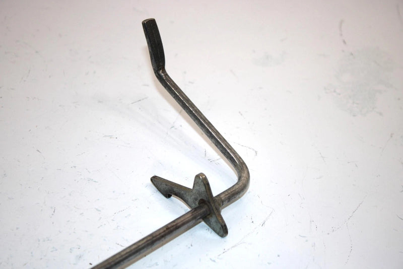 83 Honda Atc200a Oem Seat Latch Lever 77105-958-010 AHS