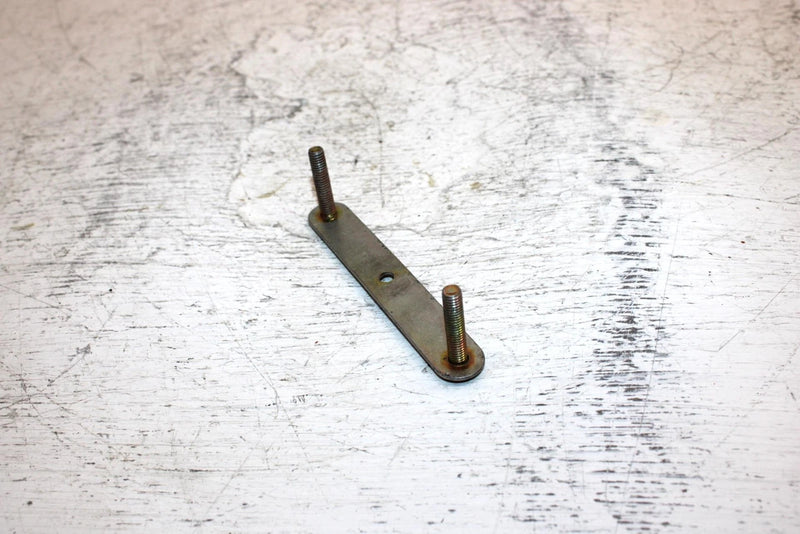 1997 Yamaha Vmax Sx 700 Triple Oem  Bracket 3 8CR-2196F-00-00 SY10
