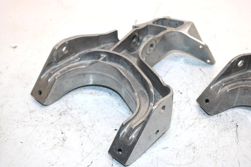 07 Arctic Cat F6 Lxr Efi Oem Upper Shock Mount Set 0607-806 0607-807 SA257