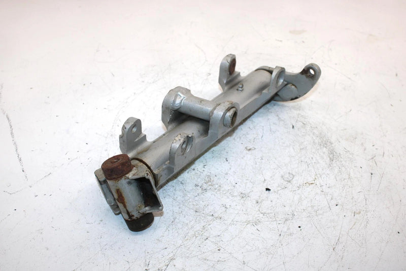 03 Arctic Cat Mountain Cat 600 Efi Oem Right Steering Knuckle 1703-076 SAS9