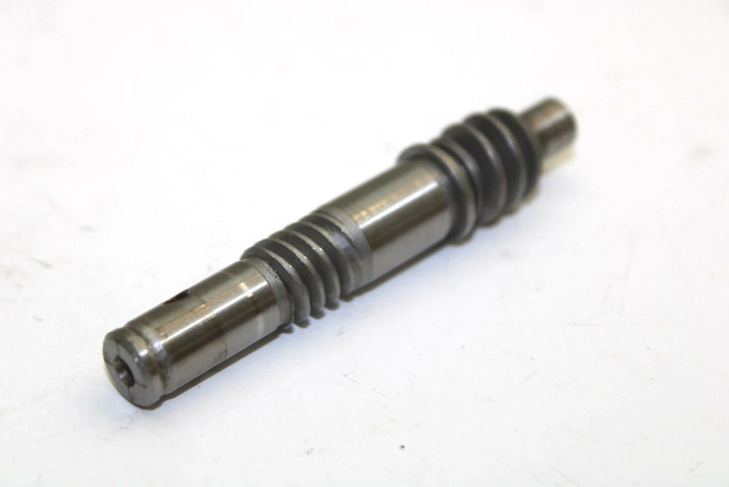 Yamaha OEM Oil Pump Worm Shaft 879-13175-00-00 Q1578