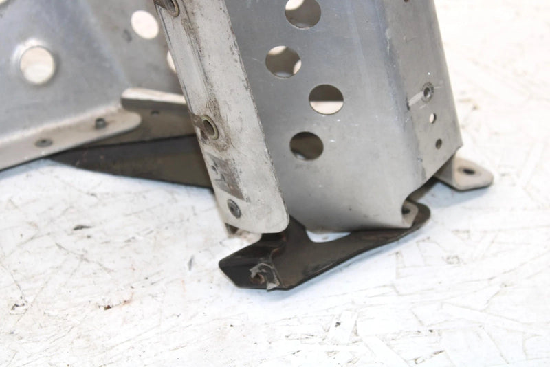 2001 Ski-doo Mxz 600 Oem Right Foot Well Footrest 518322393 B303
