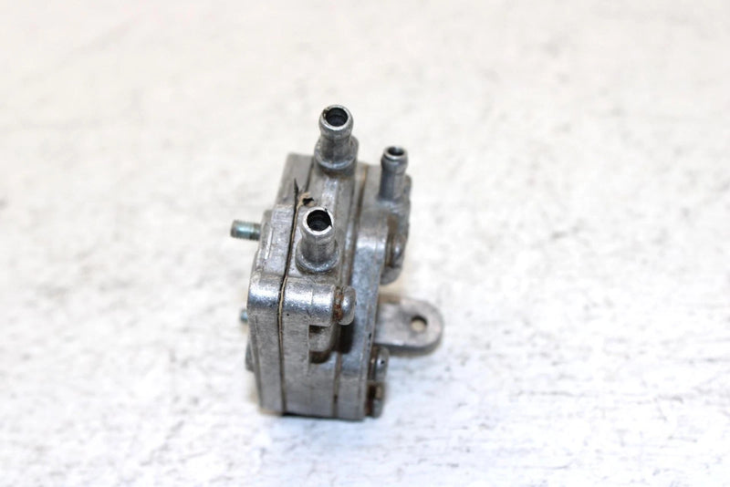 2000 Polaris Sportsman 325 Oem Fuel Pump W/Bracket 2520227 AP11