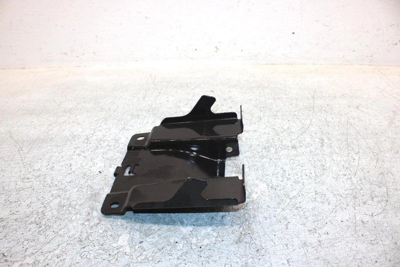 2006 Polaris Sportsman 500 Oem Battery Box Bracket 5249905-067 AP186