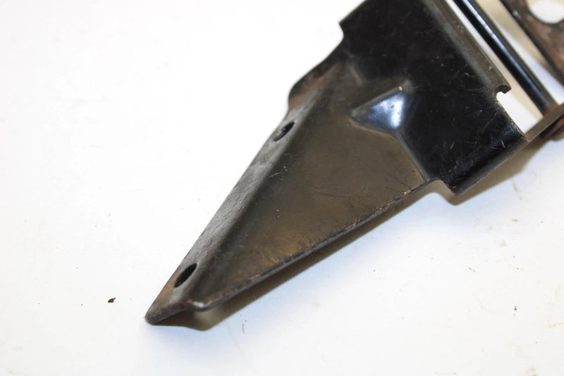 1998 Yamaha Srx700 Oem Left Hood Hinge 8DF-77140-00-00 SY77
