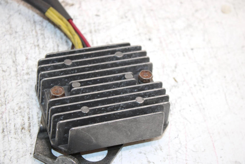 00 Kawasaki Bayou 300 4x4 Oem Voltage Regulator 21066-1112 21066-0047 AK20