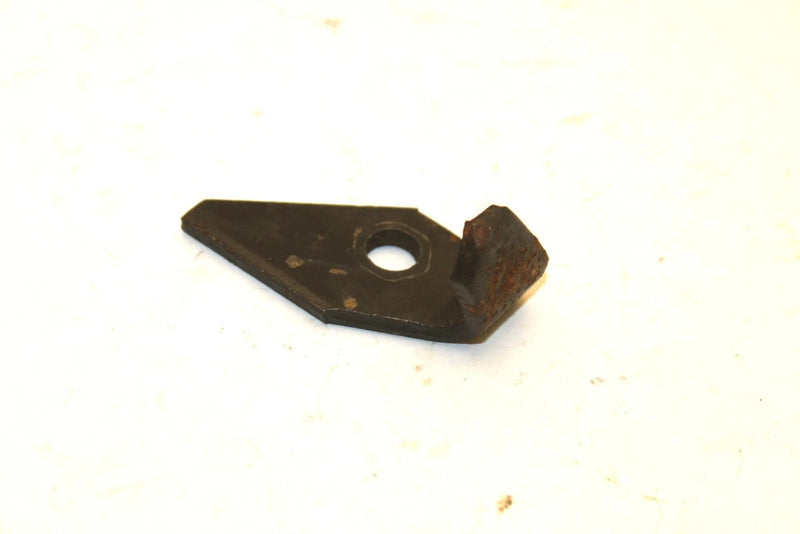 POLARIS OEM RIGHT STEERING STOP BRACKET 5222875-067 Q522