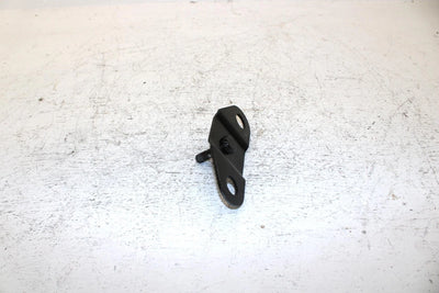 1989 Yamaha Phazer Oem Front Lower Right Engine Bracket 80L-21418-00-00 SY13