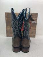 New Men’s Brown Laredo Cowboy Boots. 7820 10 E W. 6-74