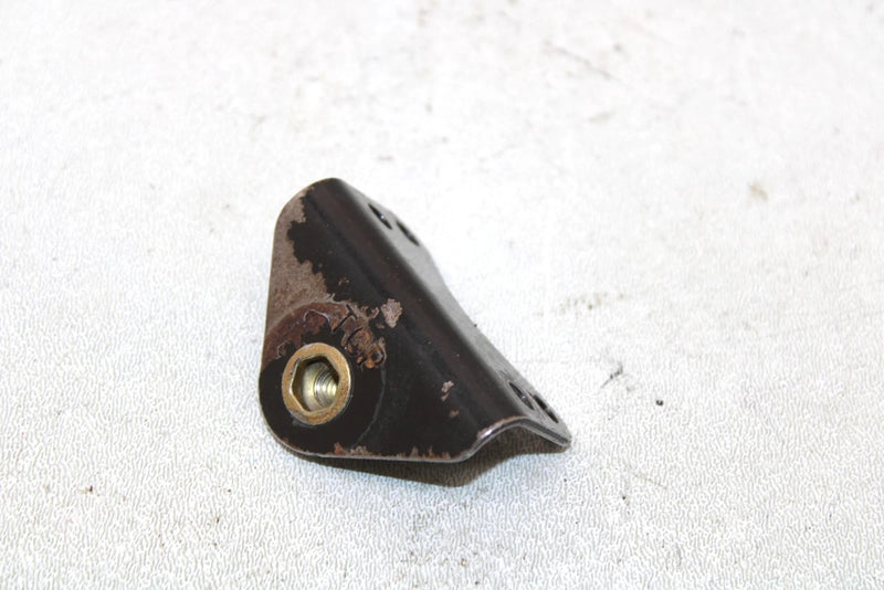 2003 Polaris Magnum 330 Oem Carburetor Mounting Bracket 5245674-067 AP120