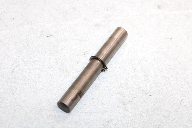 91 Yamaha  Big Bear  4wd Oem Starter Idler Gear Shaft 1UY-15521-01-00 AY43
