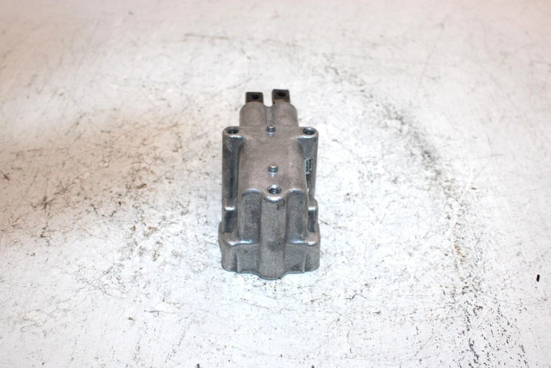 2001 Polaris Xplorer 4x4 Oem Gear Selector Body 3233641 AP167