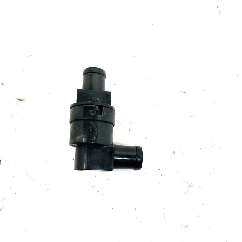 2001 Yamaha WaveRunner XLT1200 OEM One Way Valve 63M-51162-00-00 JY27.1