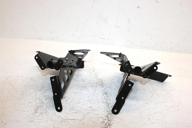 2001 Ski-doo Mxz 600 Oem Trailing Arm Mount Set 518320506 518320507 SS4