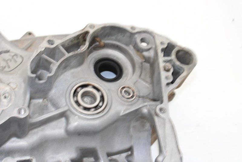 2004 Kawasaki Kfx 700 Oem Crankcase 14001-1322 AK30