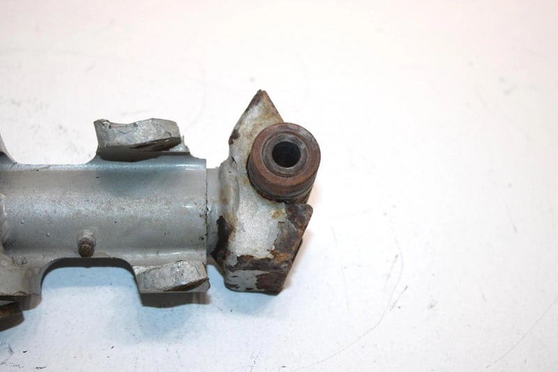 06 Arctic Cat Crossfire 700 Efi Oem Right Steering Knuckle 1703-630 SA251