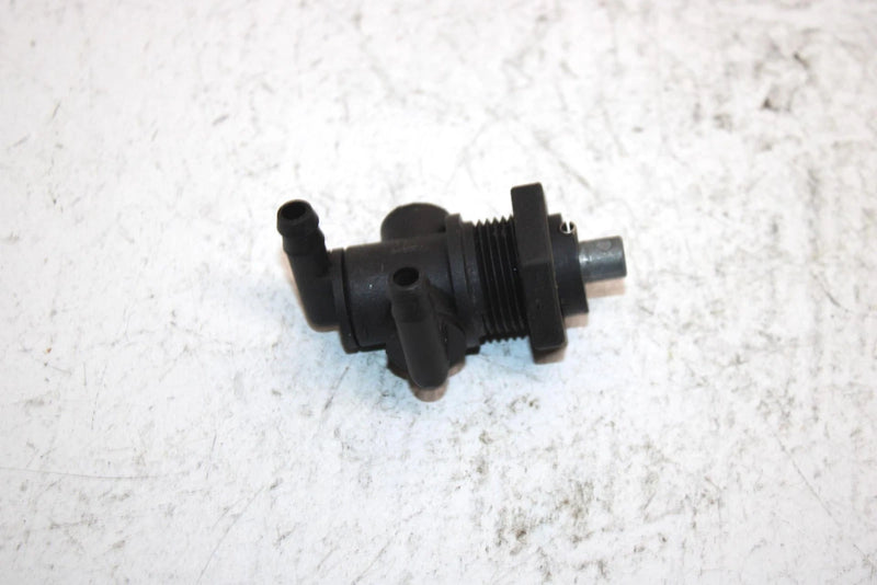 2001 Polaris Virage Oem Fuel Shut Off Valve 7052159 JP28