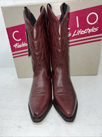 New Woman’s Wine Capezio Cowboy Boots. L 553 6.5 6 1/2 M. 19-129