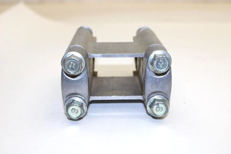 2008 Yamaha Fx Nytro Rtx Oem Handebar Riser Joint Clamp 8HB-2381B-00-00 SY80