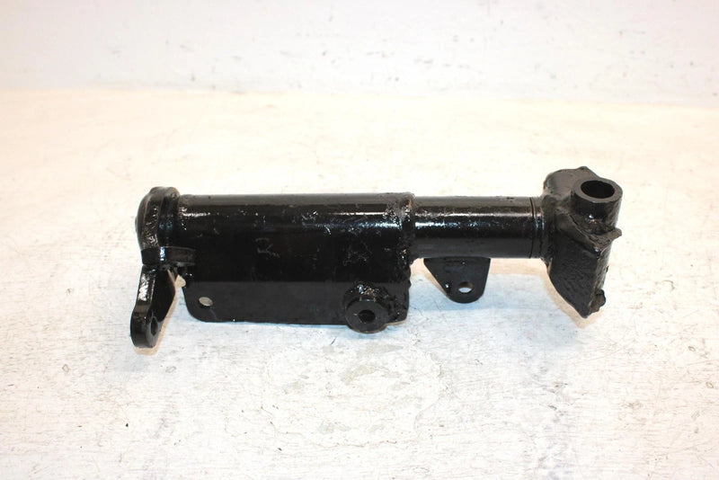 1996 Arctic Cat Cougar Oem Right Spindle Knuckle 0703-282 SA7