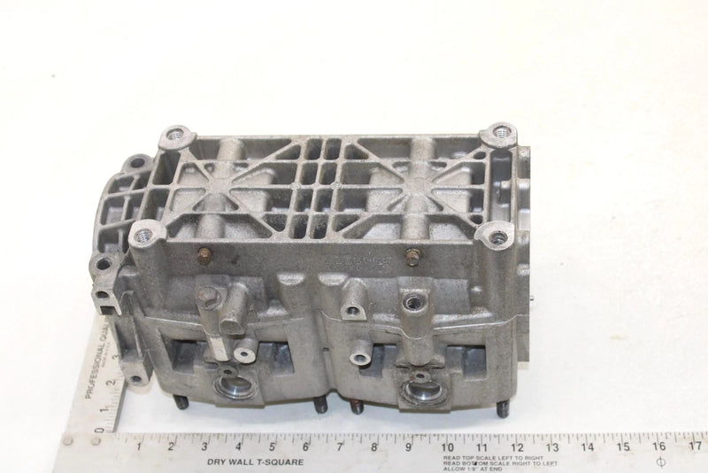 05 Polaris Xc Sp 700 Oem Engine Block Crankcase 2202233 SP204