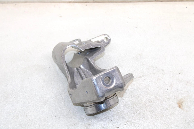 87 Polaris Trail Boss 4x4 Oem Right Steering Spindle 5130623 AP127