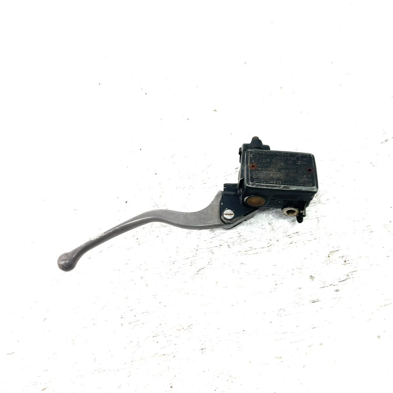 88 Honda FourTrax 300 4x4 OEM Front Brake Master Cylinder 45500-HC5-006 AH89