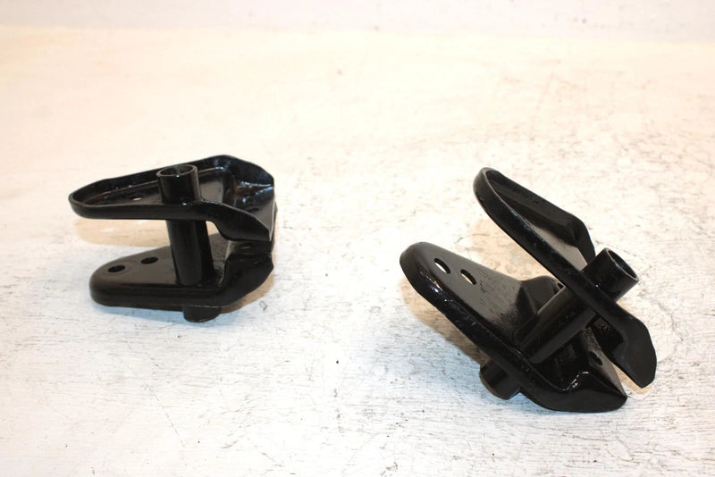 1996 Arctic Cat Zrt 600 Oem Front Torque Arm Mounting Bracket Set  1704-203 SA6