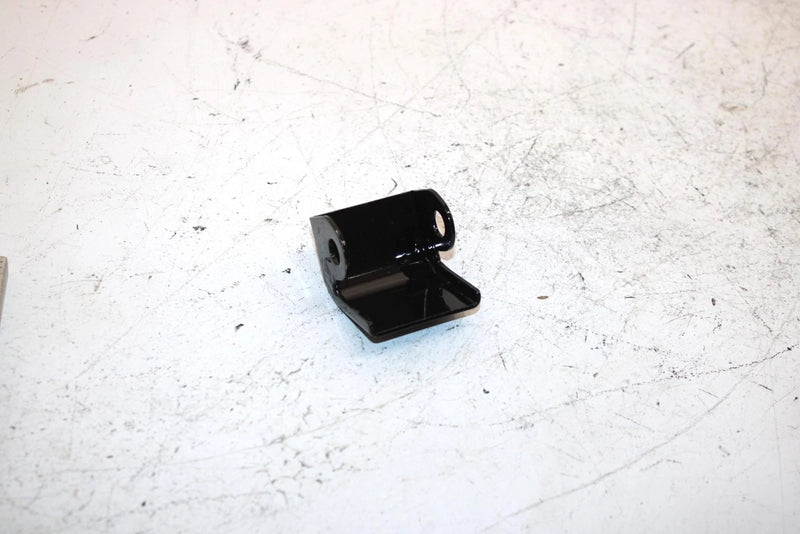 03 Arctic Cat Firecat 700 Efi Sno Pro Oem Front Center Arm Guide 2604-112 SA258