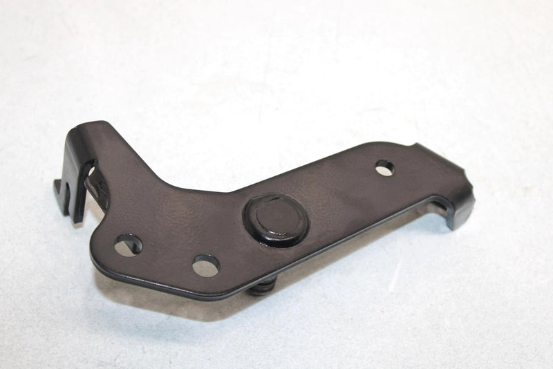 04 Yamaha  Bruin 350 Auto 2wd Oem Foot Brake Bracket 5TE-F7412-10-00 AY36