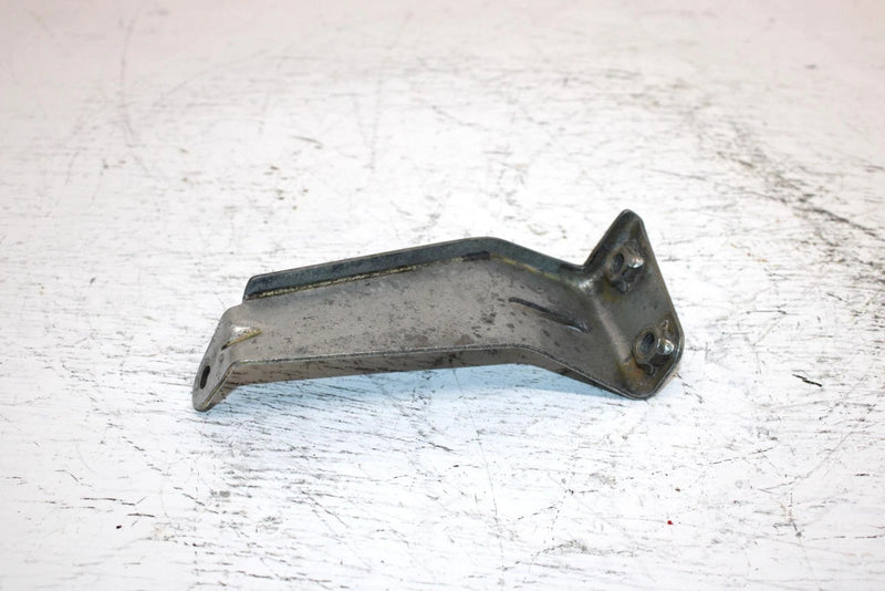 1994 Yamaha Vmax 600 Oem Oil Tank Bracket 8AB-2193F-01-00 SY25
