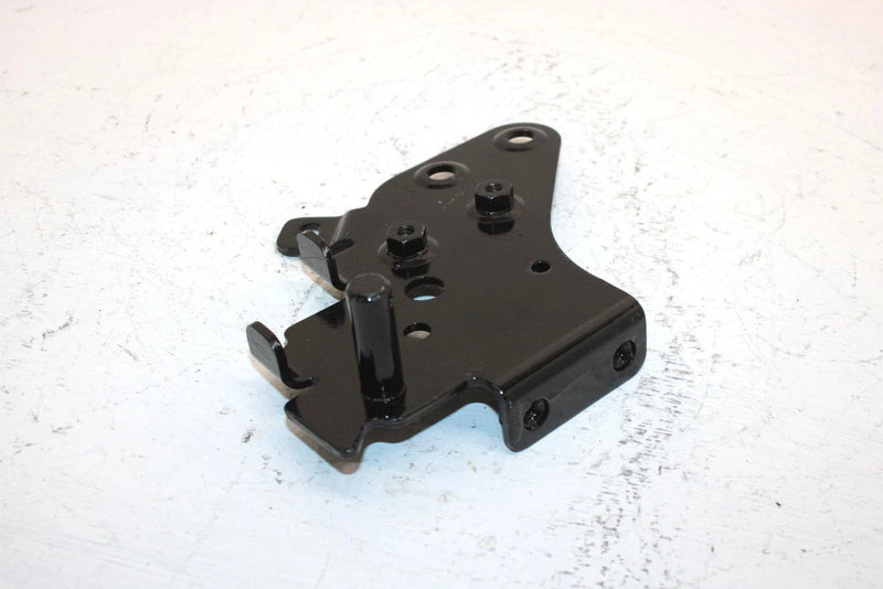 2009 Polaris Trail Boss 330 Oem Rear Brake Pedal Mount 1910764-067 AP181