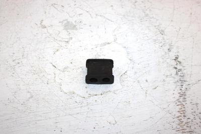 2009 Suzuki Lt-a400f Oem Oil Cooler Line Grommet 16468-38F00 16468-38F01 AS26