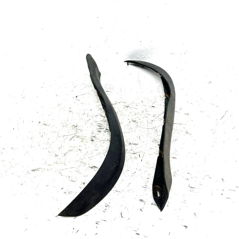 03-06 Polaris Magnum 330 4X4 OEM Front Fender Flare Set 5431798-070 AP218