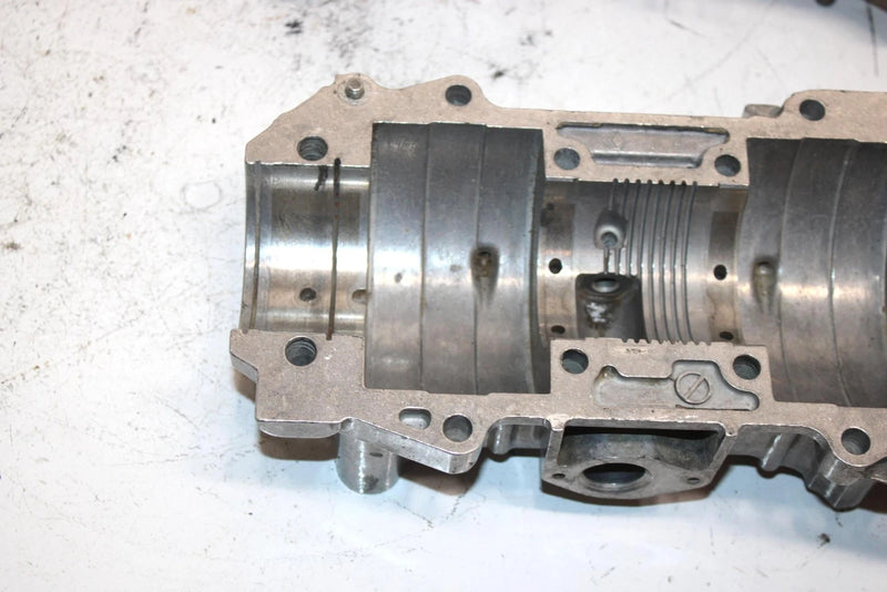 97 Polaris Indy 500 Oem Engine Block Crankcase 3085199 SP145