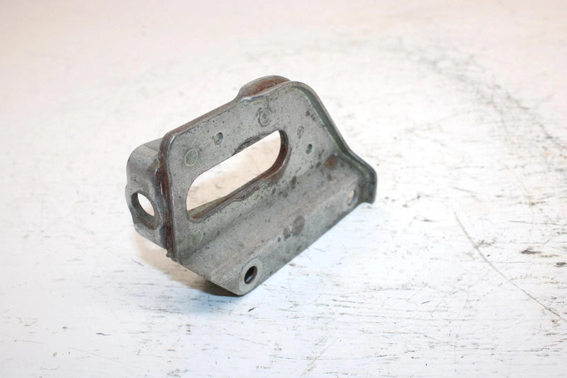 1989 Yamaha Inviter Oem Right Tensioner Bracket 8L8-47413-00-00 SY17