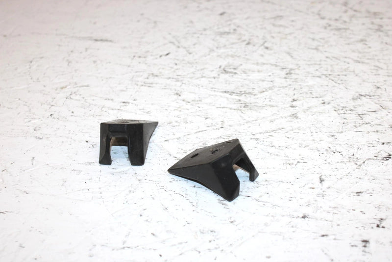 1995 Arctic Cat Zr 580 Oem Latch Cup Pair 0115-307 SA44