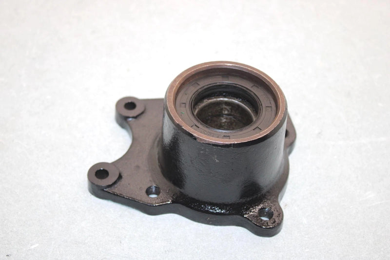 01 Arctic Cat 400 4x4 Oem Rear Right Inner Bearing Housing 0502-682 AA21