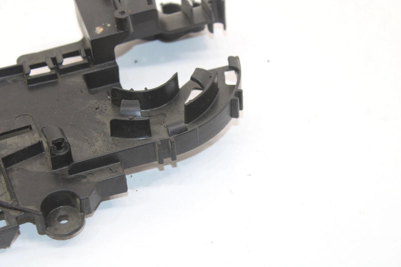 2013 Ski-doo Summit Sp 800 Oem Coolant Tank Mount 509000813 SS75