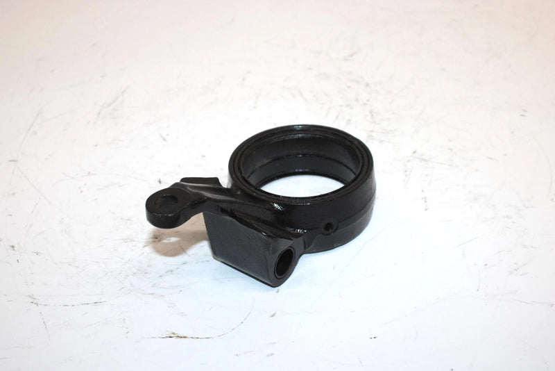 1988 Yamaha Phazer Oem Right Steering Bracket 8V0-23852-01-00 SY26