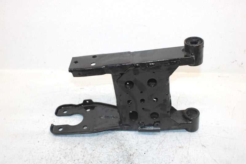 2004 Polaris Magnum 330 Oem Swingarm 1541820 AP159