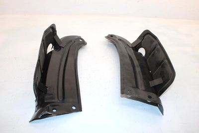 86 Honda Fourtrax  Trx125 A Oem Inner Fender Splash Guard Set 61862-VM6-000 AH7