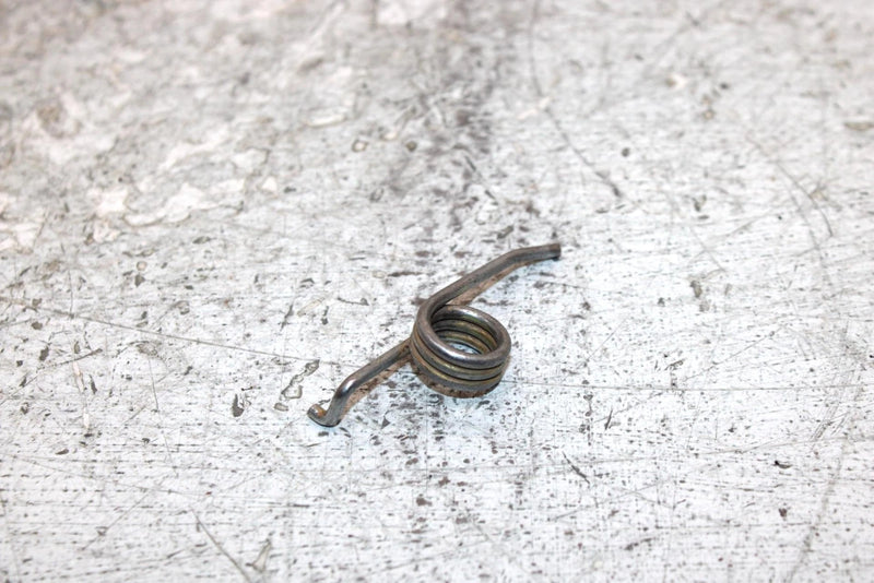 2006 Polaris Sportsman 500 Oem Seat Latch Spring 7041370 AP186