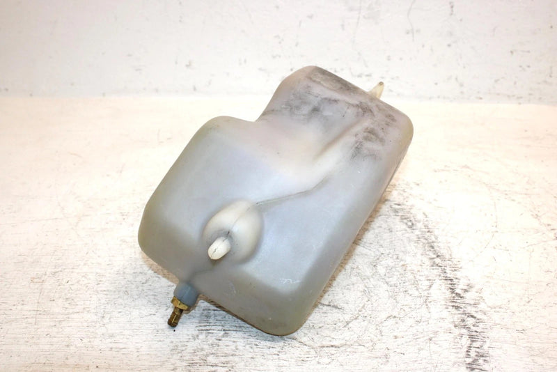 1989 Polaris 400 Oem Oil Tank 5430921 SP23